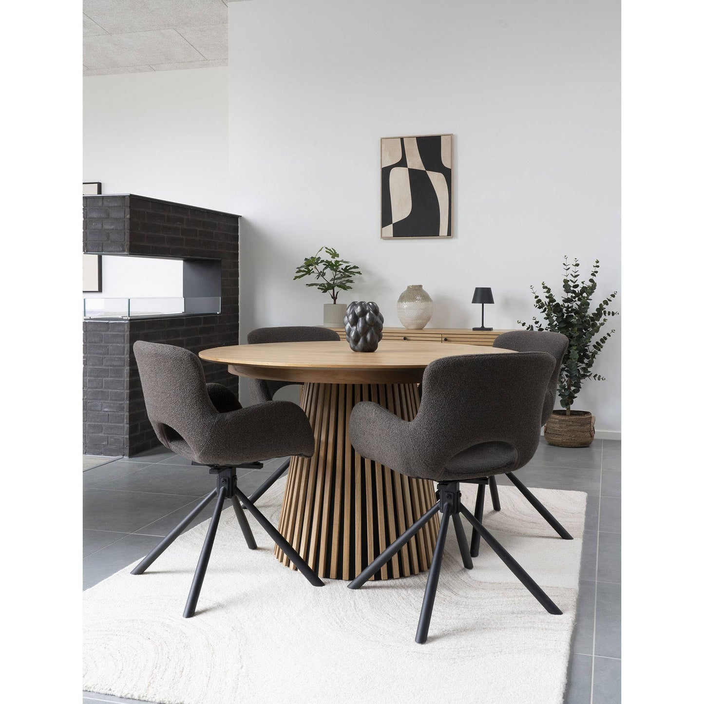 Scaun de dining rotativ, material bouclé, bej-gri, in living scandinav modern