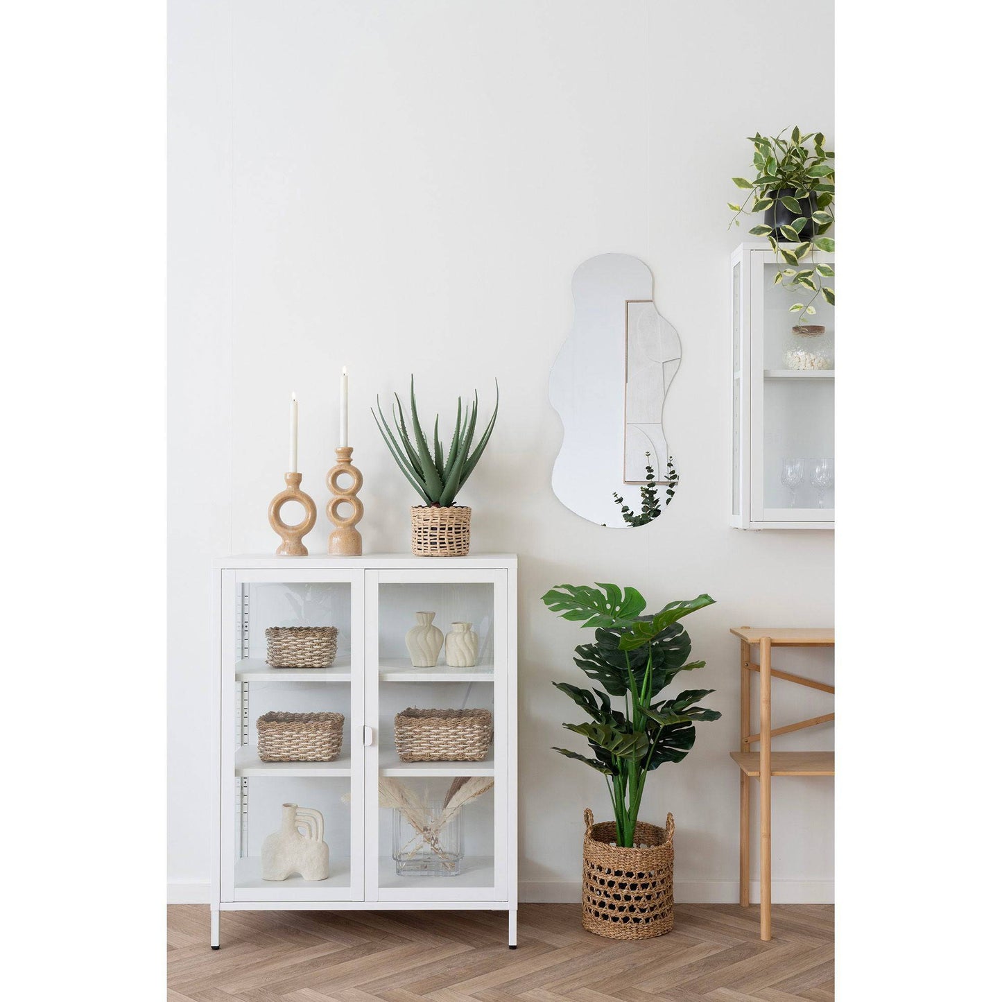 Vaza din ceramica, alb set de 2, in living
