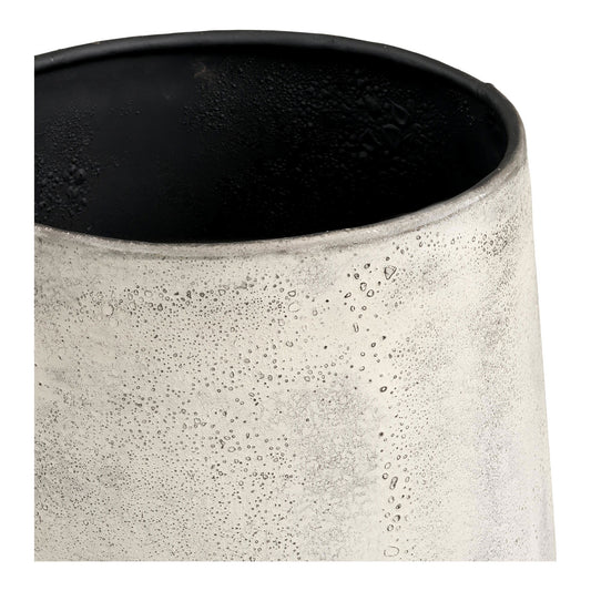 Vas decorativ din metal, bej antichizat, detaliu