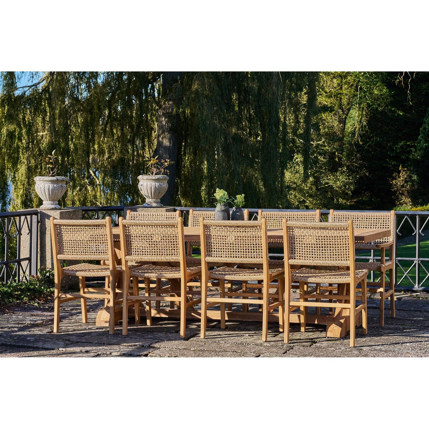 Scaun de dining din tec, natur, pe terasa