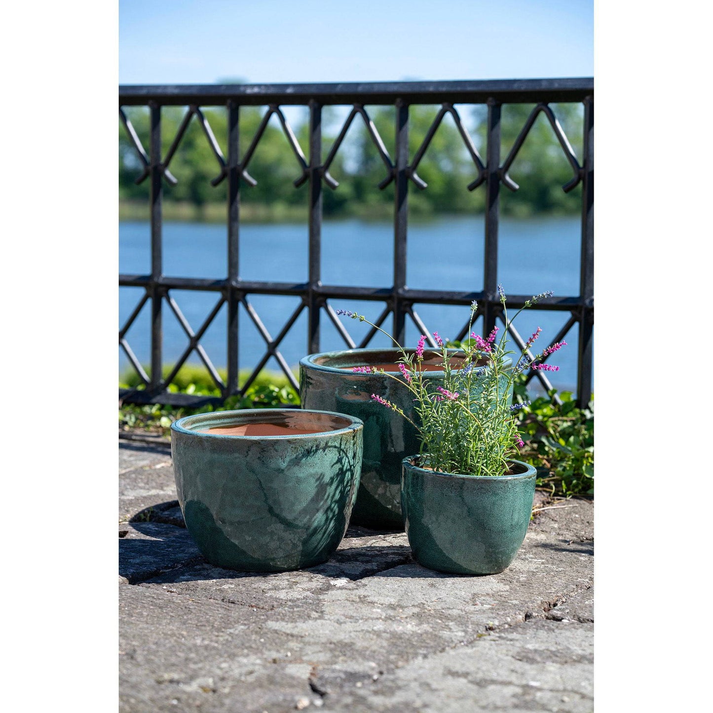 ghivece din ceramica glazurata verde