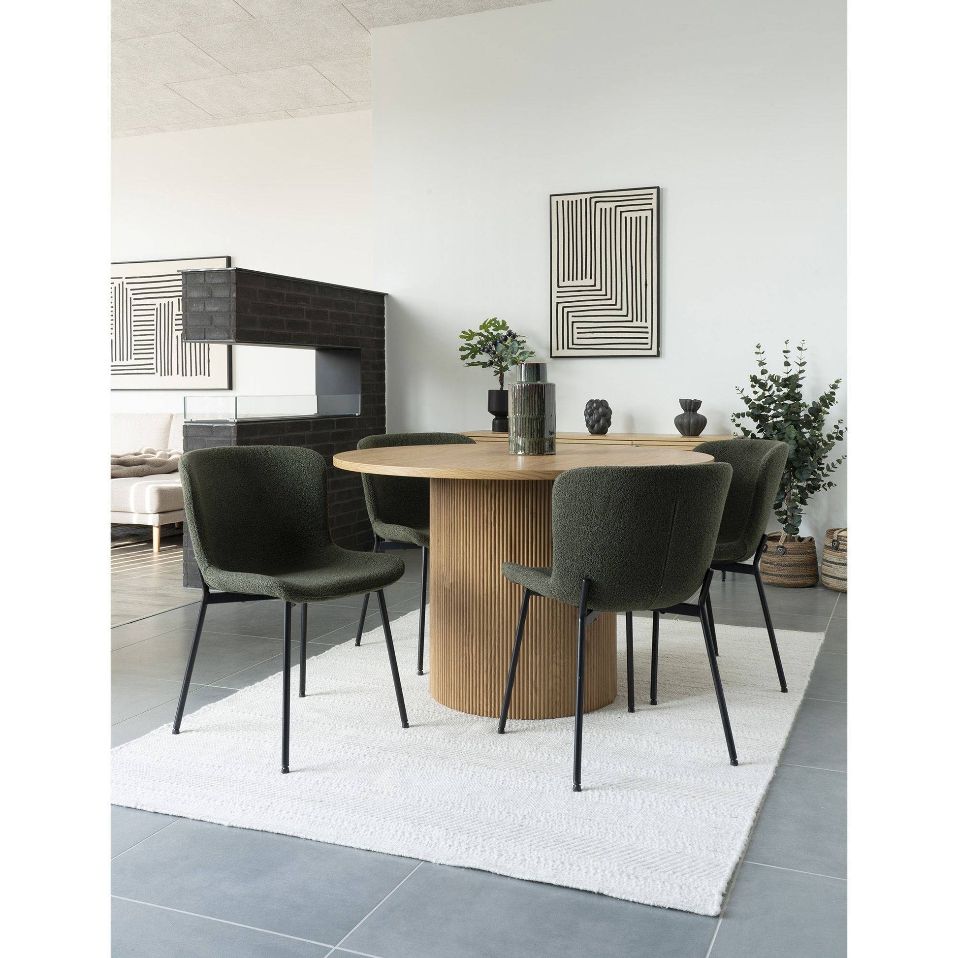 Scaun de dining, material bouclé, verde inchis, picioare negre - living modern