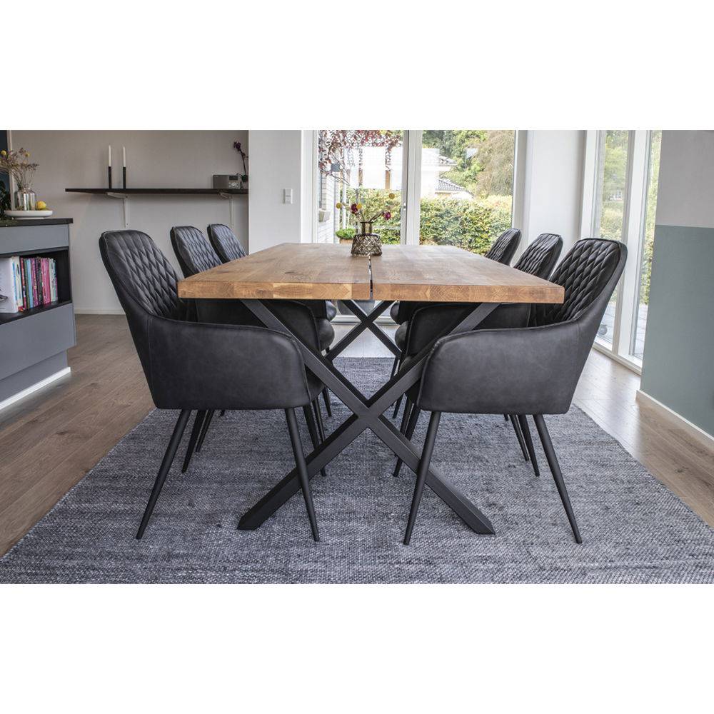 Scaun de dining, piele PU, negru, picioare negre, in living scandinav modern