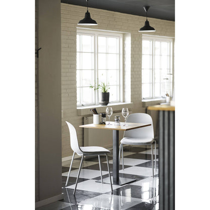 Scaun de dining, gri deschis, in living scandinav modern