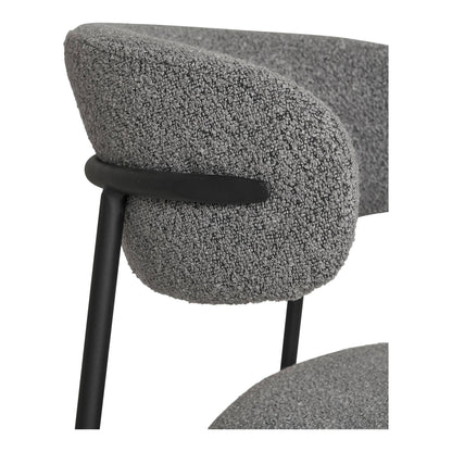 Scaun de dining, material bouclé, gri deschis, picioare negre, detaliu spatar