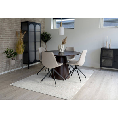 Masa de dining din furnir de nuc, maro inchis, in living scandinav modern