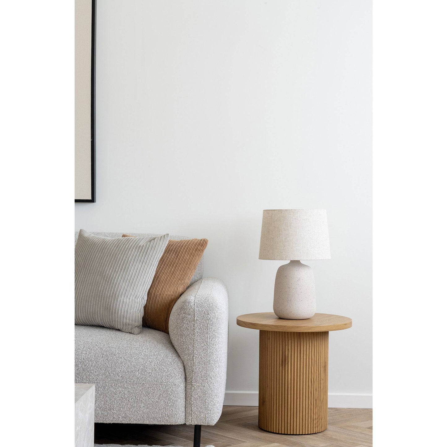 Canapea lounge, orientare stanga, bouclé, gri deschis, in living deschis