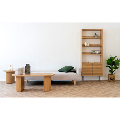 Canapea extensibila, nisipiu inchis, picioare natur, in living