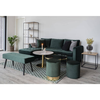 Banca din catifea, verde inchis, picioare negre, in living scandinav