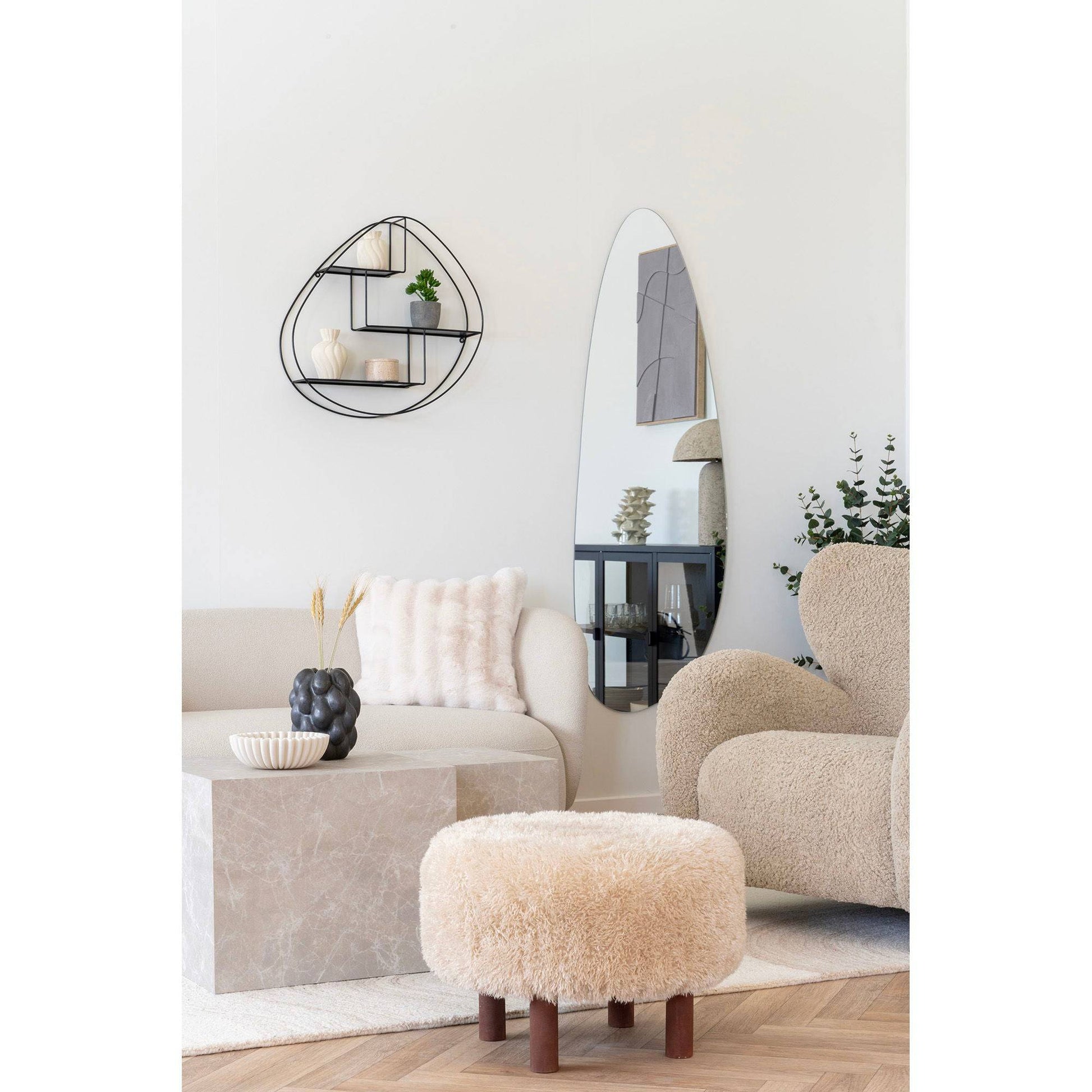 taburet maro deschis, in living