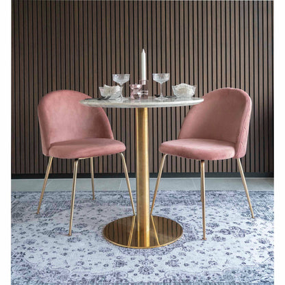 Masa de dining, cu blat cu aspect de marmura, baza cu aspect alama, in living