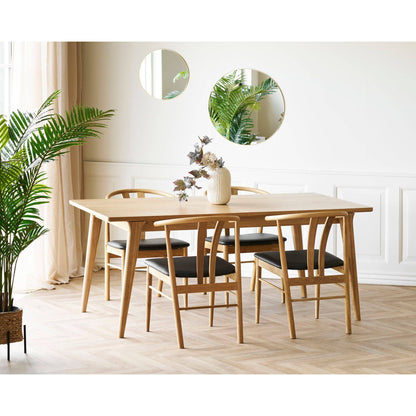 Masa de dining din furnir de stejar, natur, cu o placa de extensie, in living