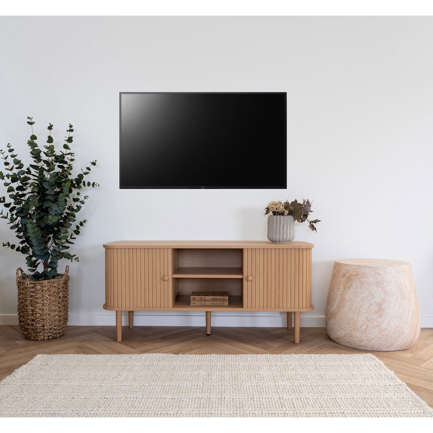  Comoda TV cu 2 usi, natur, in living