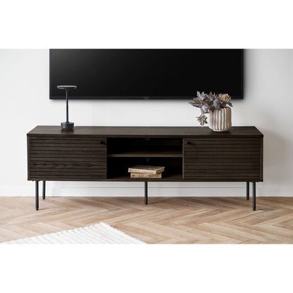 Comoda TV cu 2 usi, 2 rafturi, furnir de stejar, smoked, picioare metalice negre, in living
