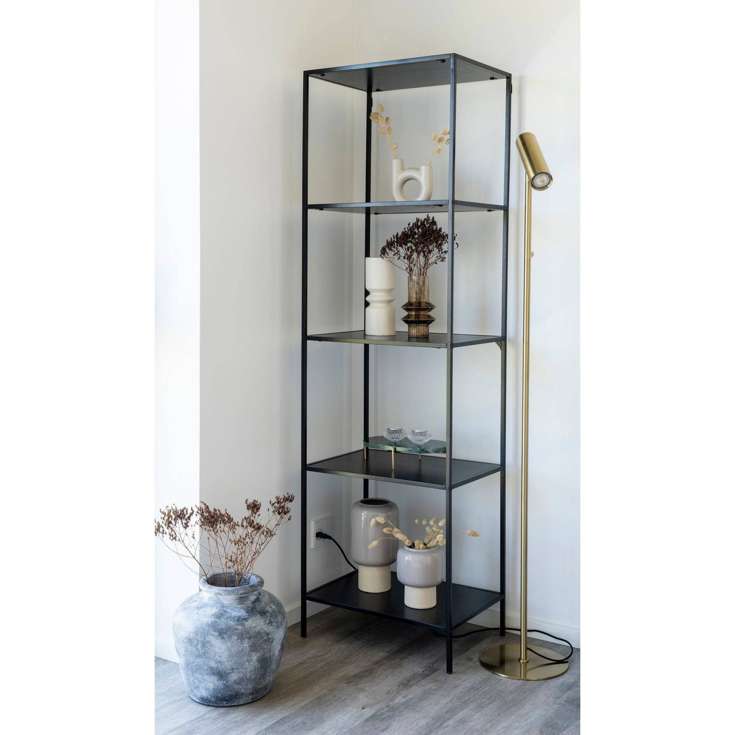 Etajera cu 5 rafturi, negru, rama neagra, in living