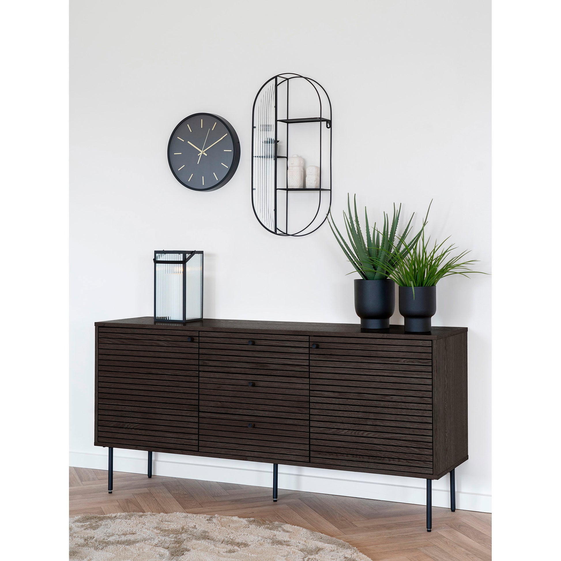 Comoda cu 3 sertare, 2 usi, furnir de stejar smoked, picioare metalice negre, in living scandinav