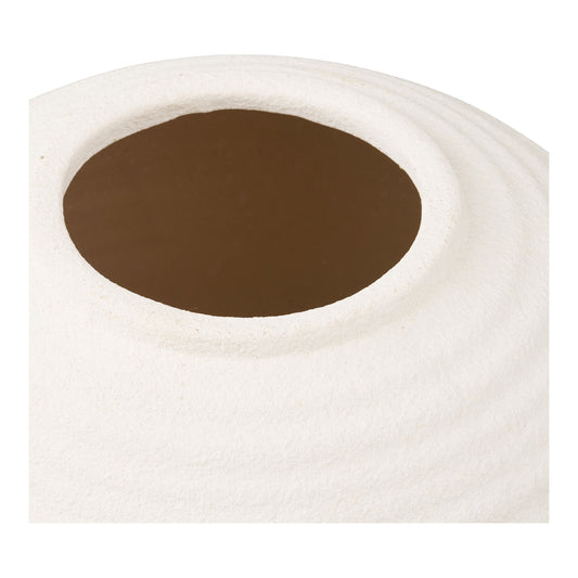 Vaza din ceramica alba