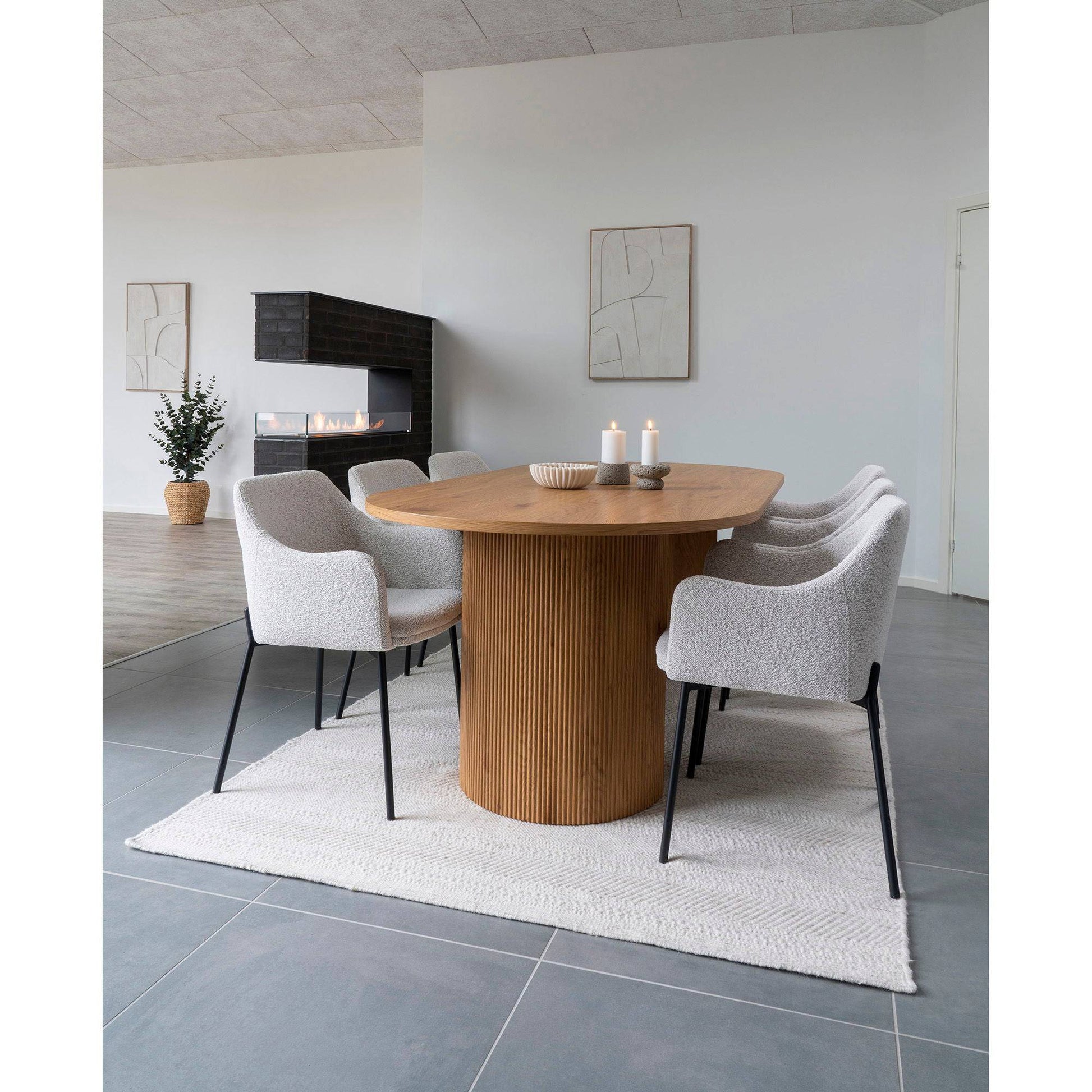  Decoratiune in relief pentru perete, alb, in living