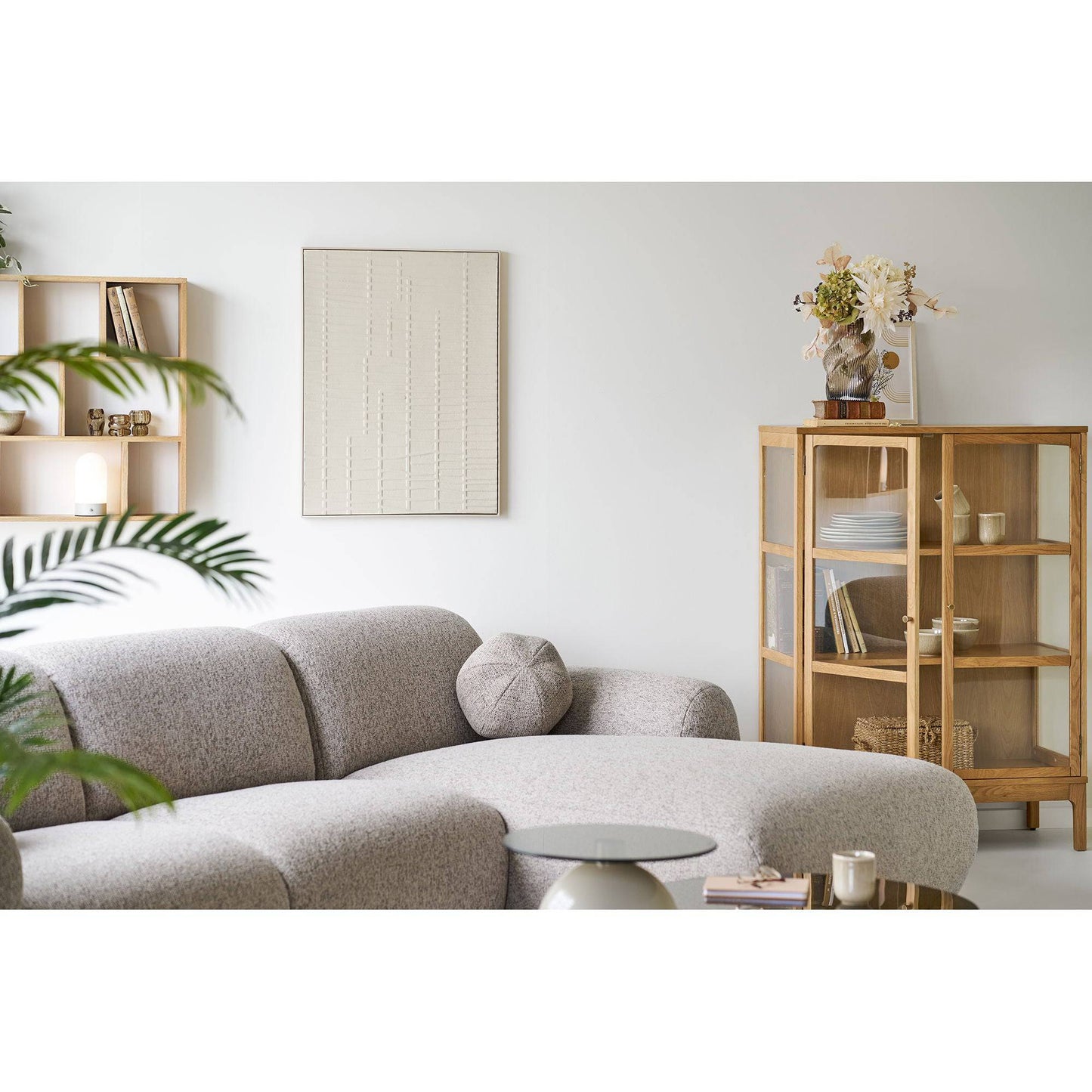 Decoratiune in relief pentru perete, bej, in living