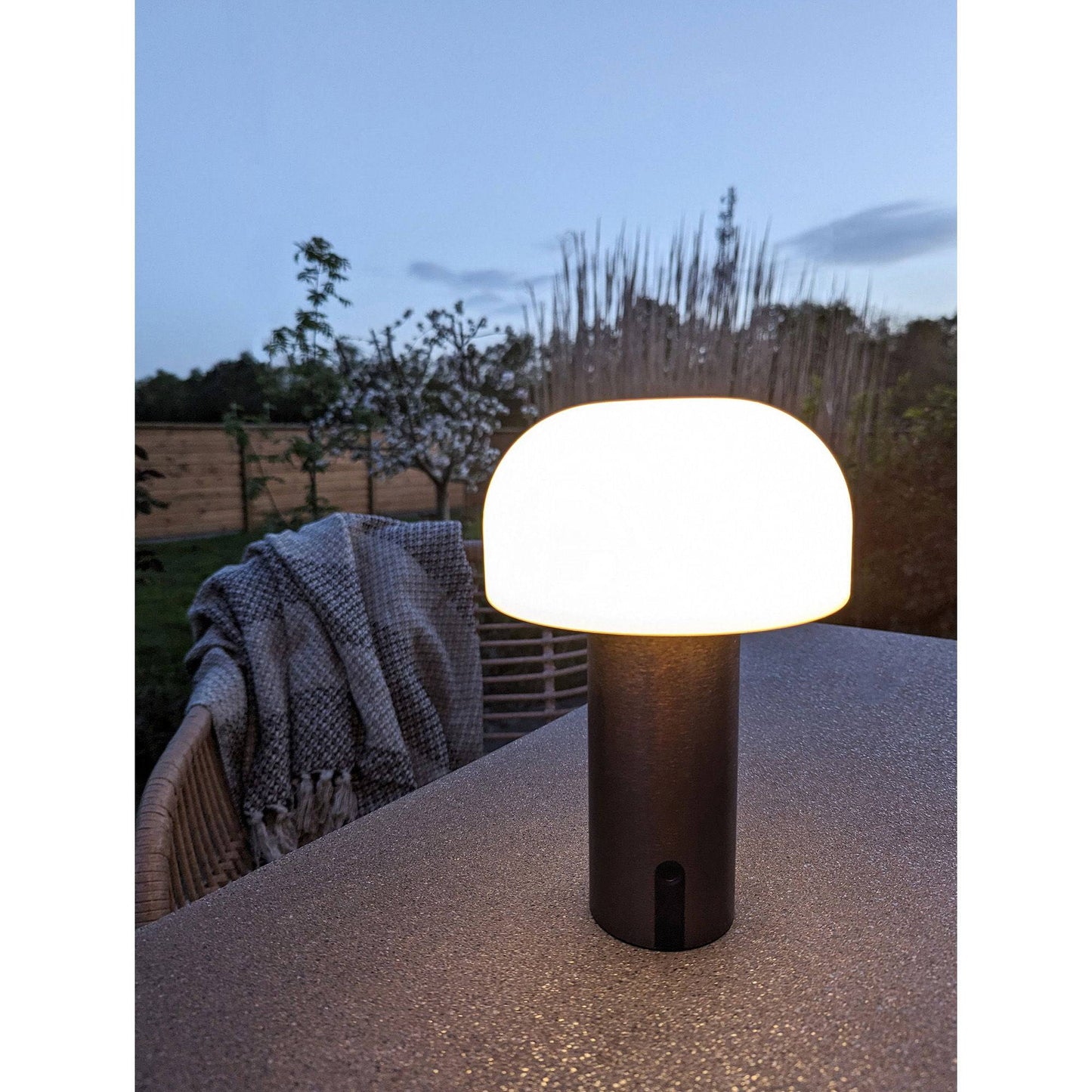Lampa LED reincarcabila, alb/cupru