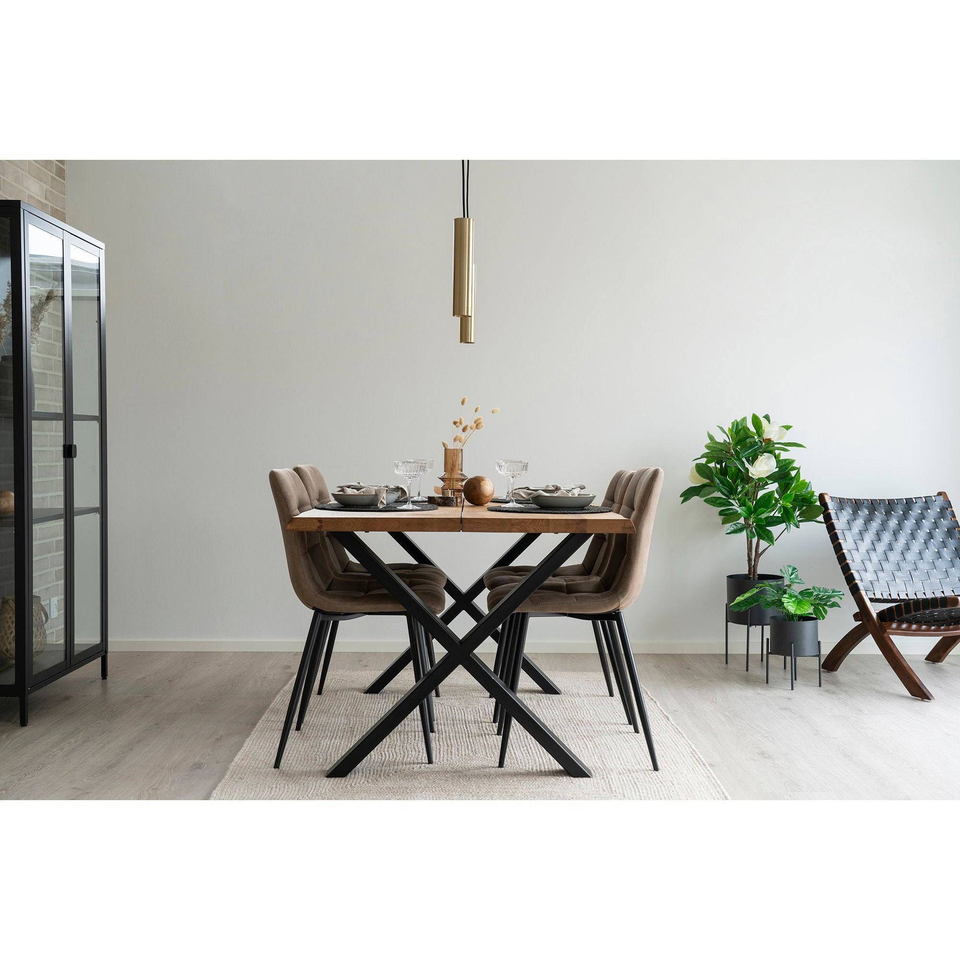Pendul cu aspect de alama