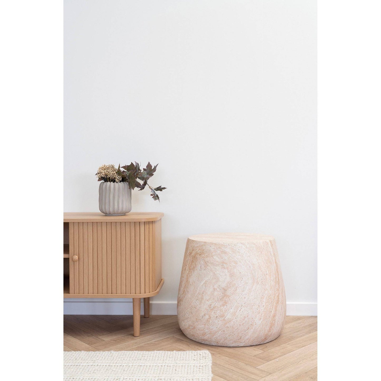 Masuta laterala, fibra de argila, natur ø47.5x41 cm, design scandinav modern