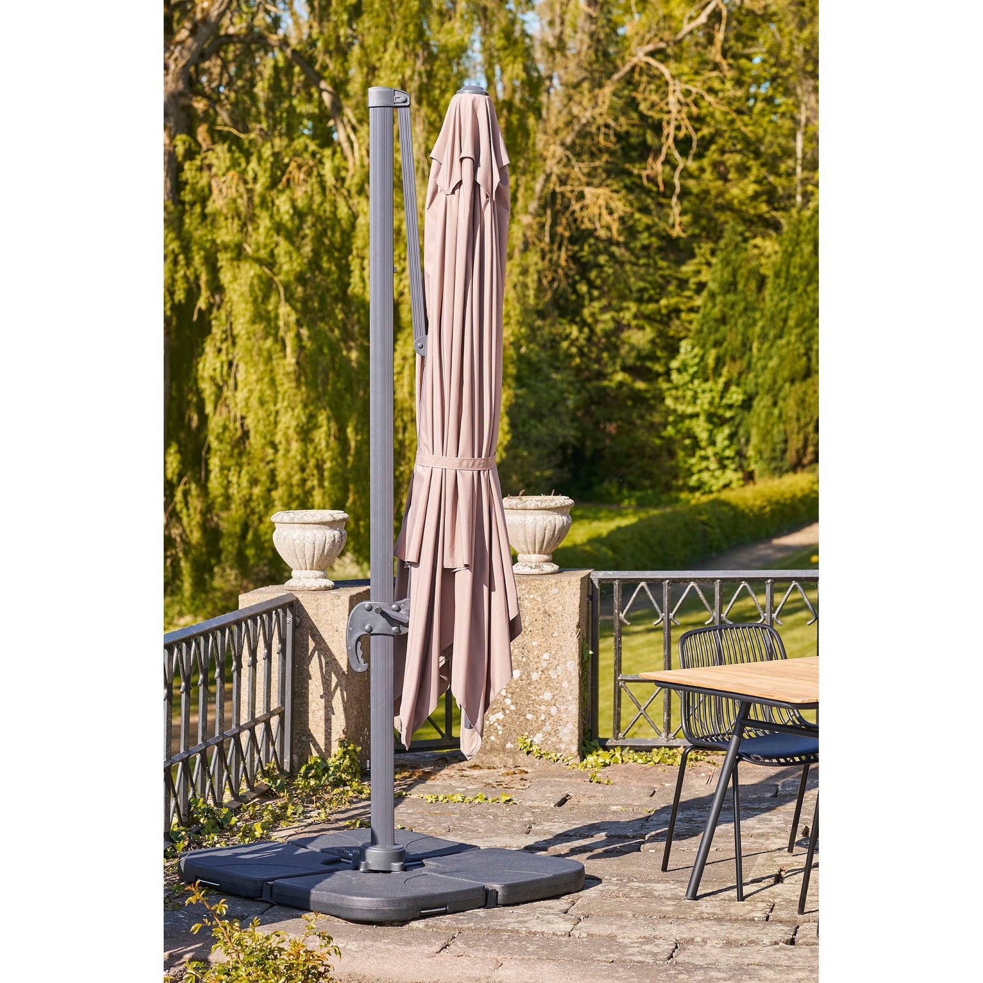 Umbrela suspendata cu baza parasolar, stalp din aluminiu, nisipiu 295x295 cm