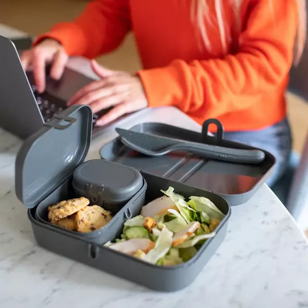 Set complet pentru pranz Koziol PASCAL READY, caserole modulare cu tacâmuri incluse